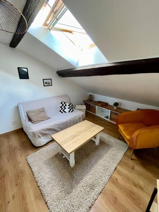 Cosy Hypercentre Place St Pierre *